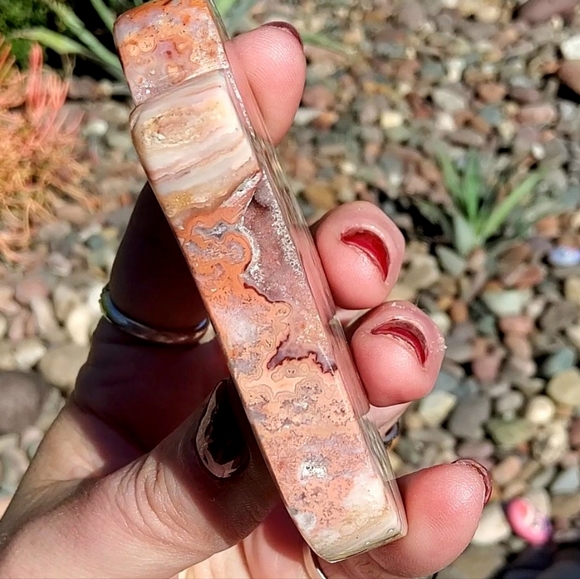 Mexican Crazy Lace Hamsa Carving with Sparkling Druzy - Picture 12 of 17